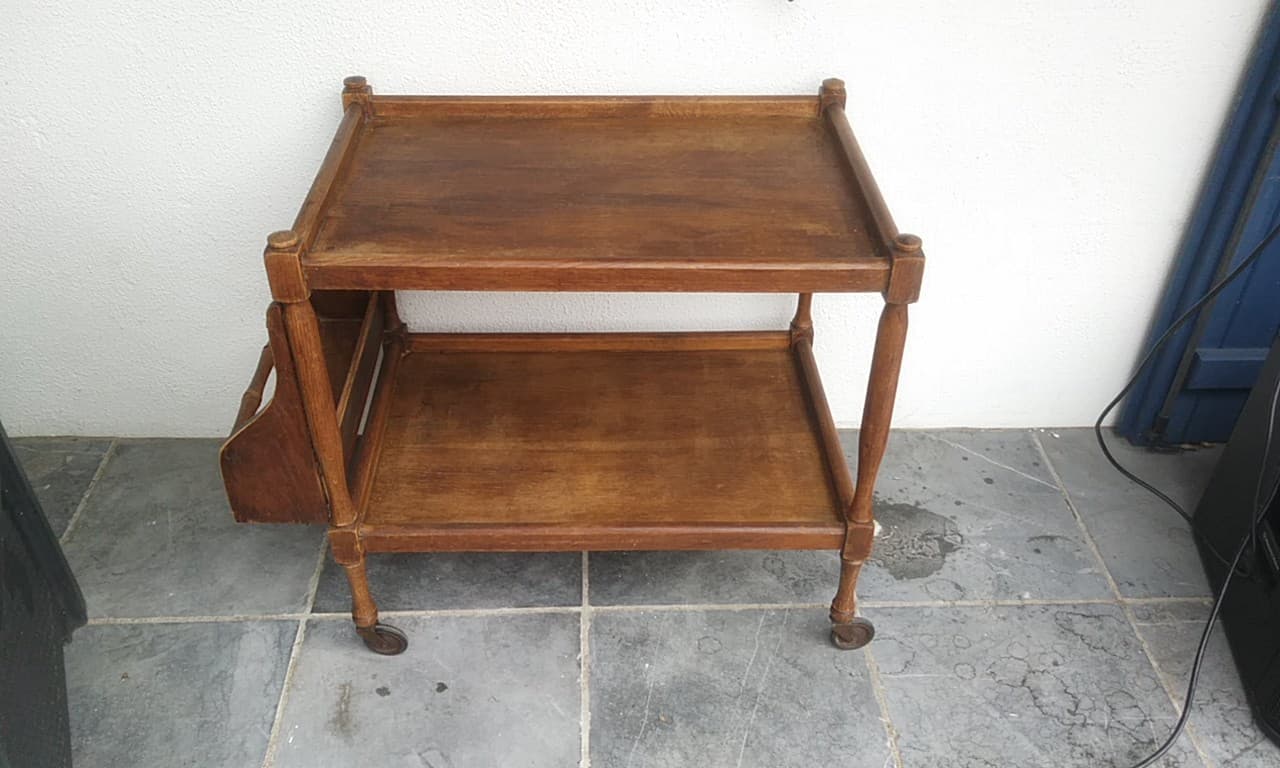 Old service with wheels