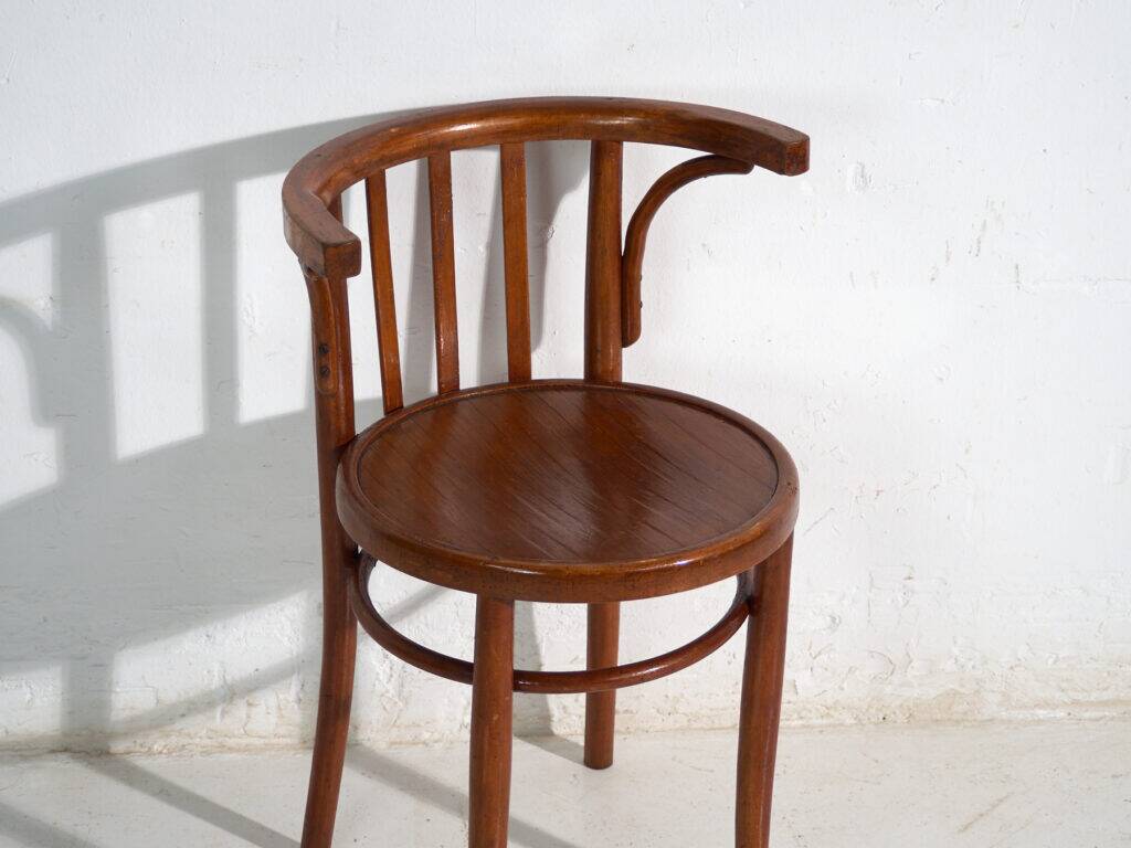 Pair of antique bentwood chairs in Thonet style – Central Europe, circa 1905