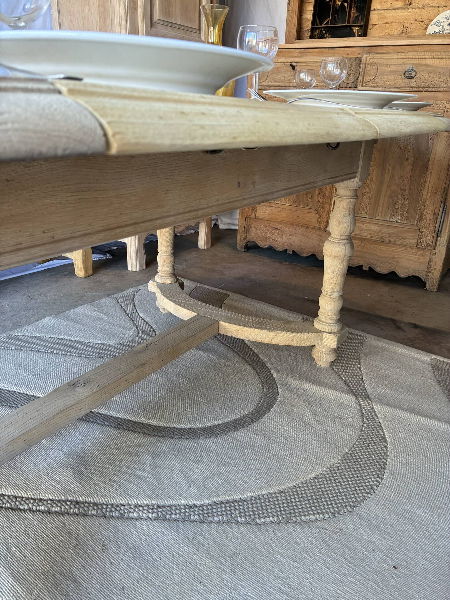 Table de ferme en chêne massif avec rallonges 