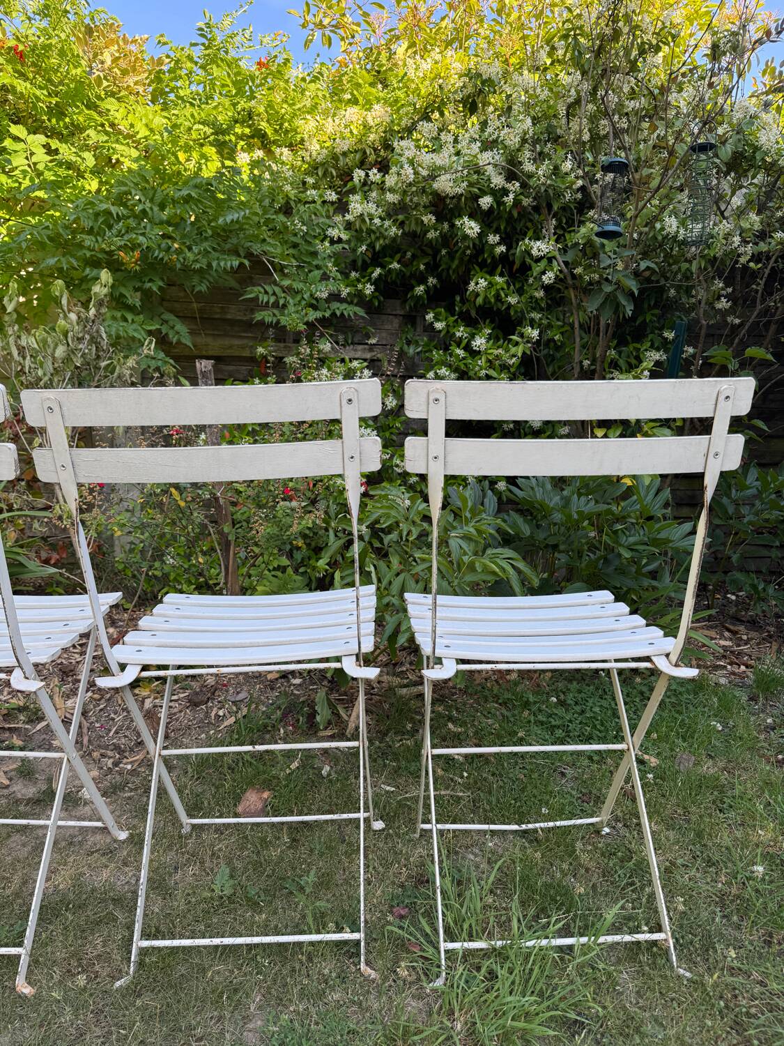 Set of 4 vintage folding chairs in metal and wood