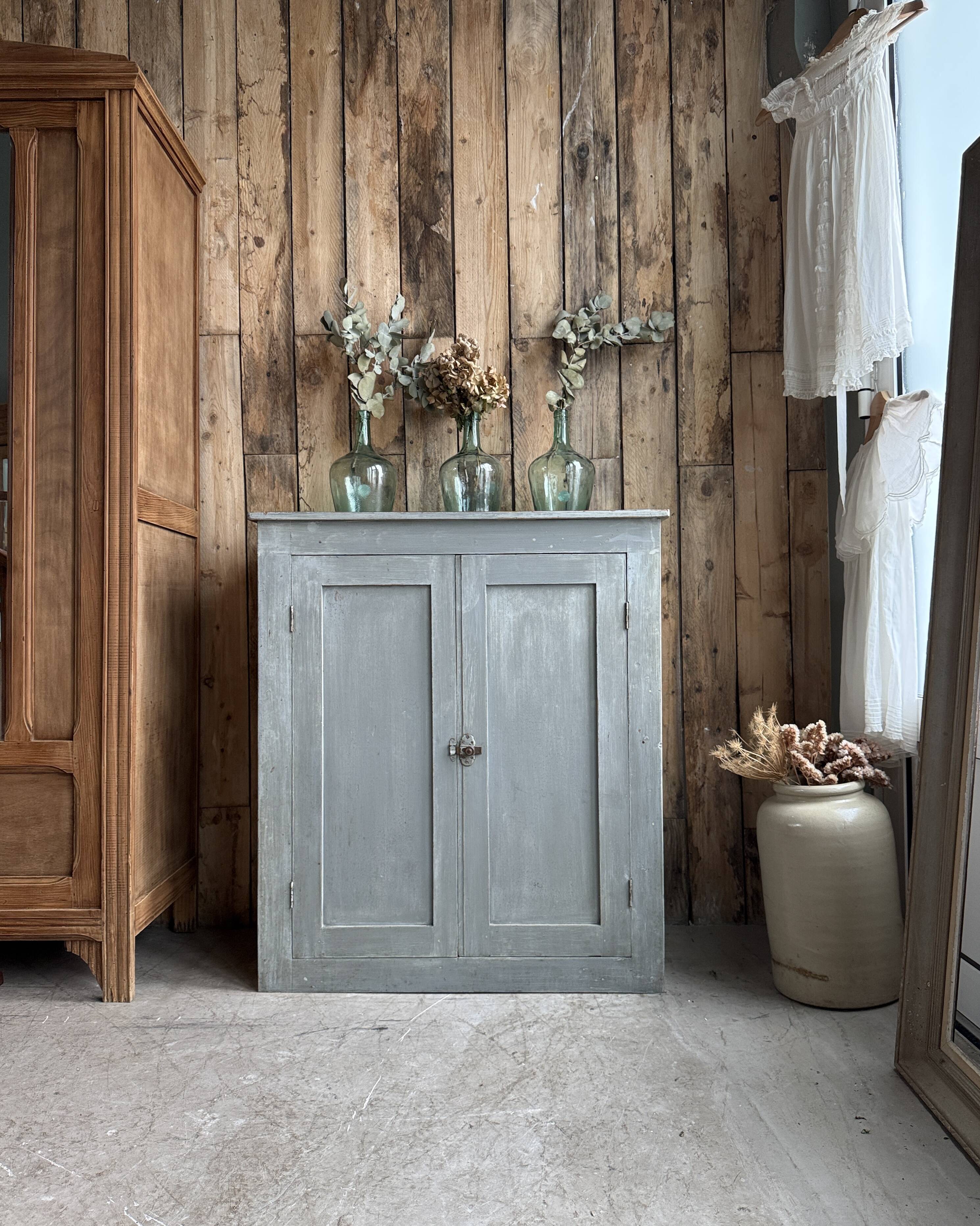 Grey patina Parisian buffet