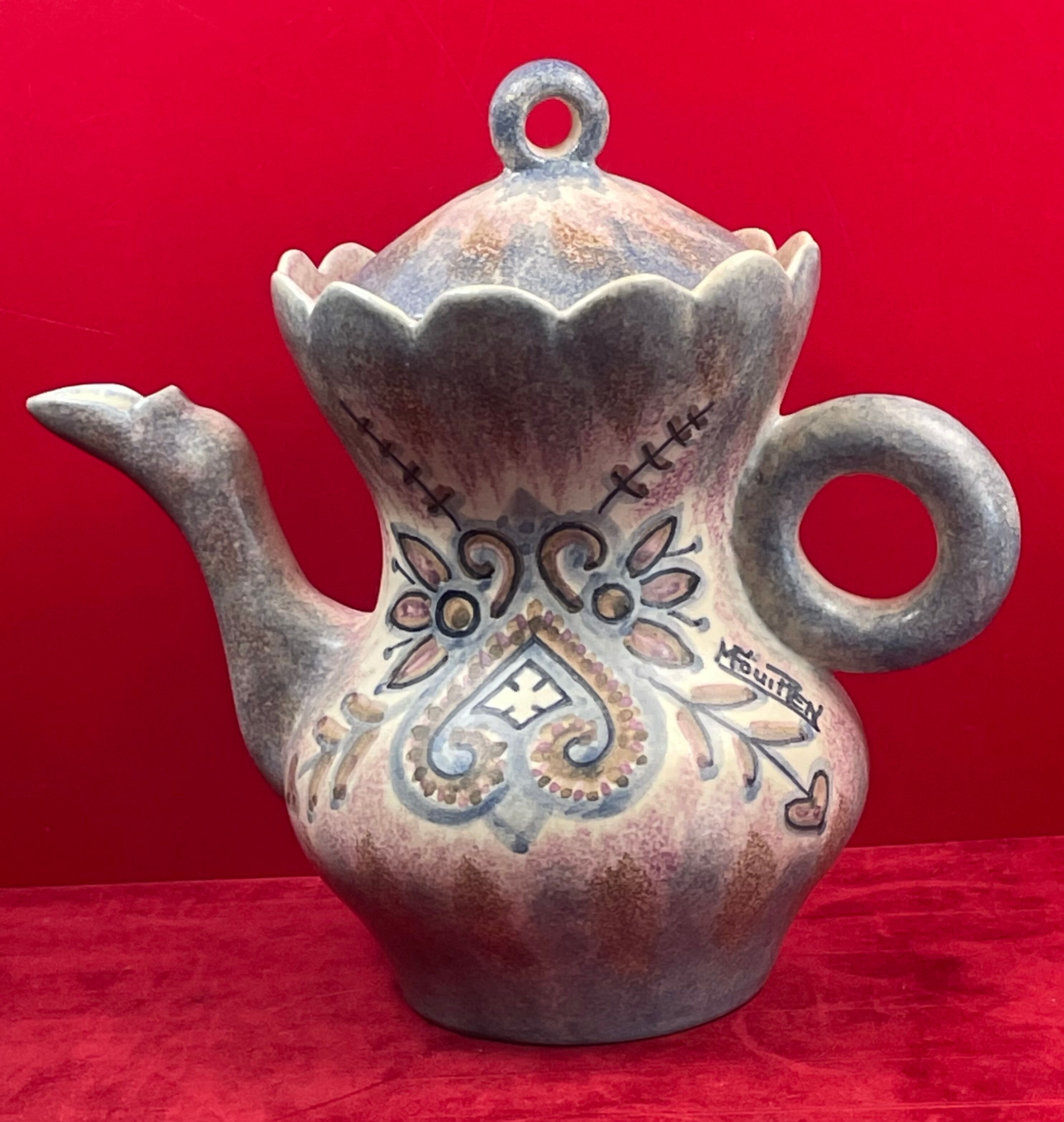 Large coffee maker H 25 cm - Quimper porcelain ceramic signed P. Fouillen.