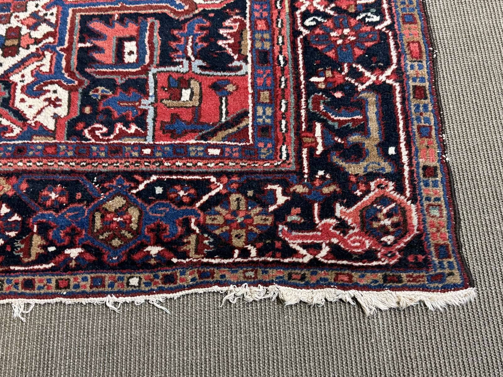 Handmade wool Iranian carpet - 3.35m x 2.32m
