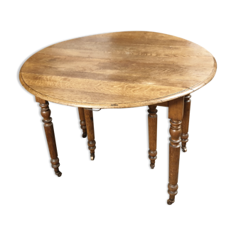 Table 6 feet louis Philippe on wooden wheels