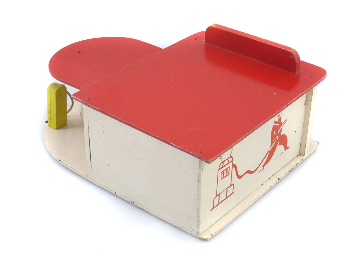 Rare fifties vintage toy garage with De Stijl colours