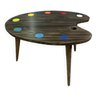 Table basse en forme de palette de peintre