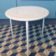 Table basse de jardin en tôle perforée