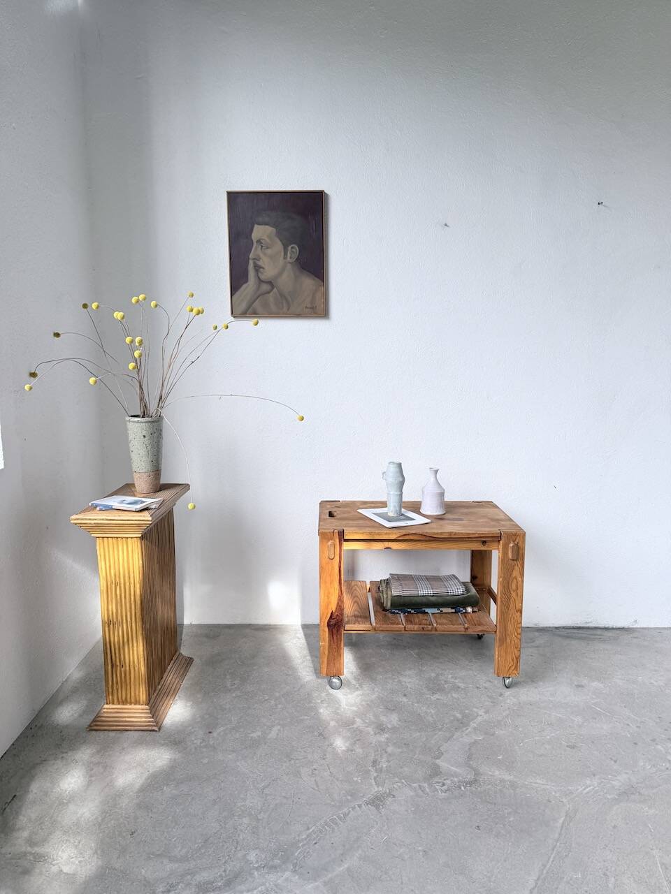 1980 pine wheeled console table