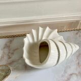 Empty cut English shell pocket