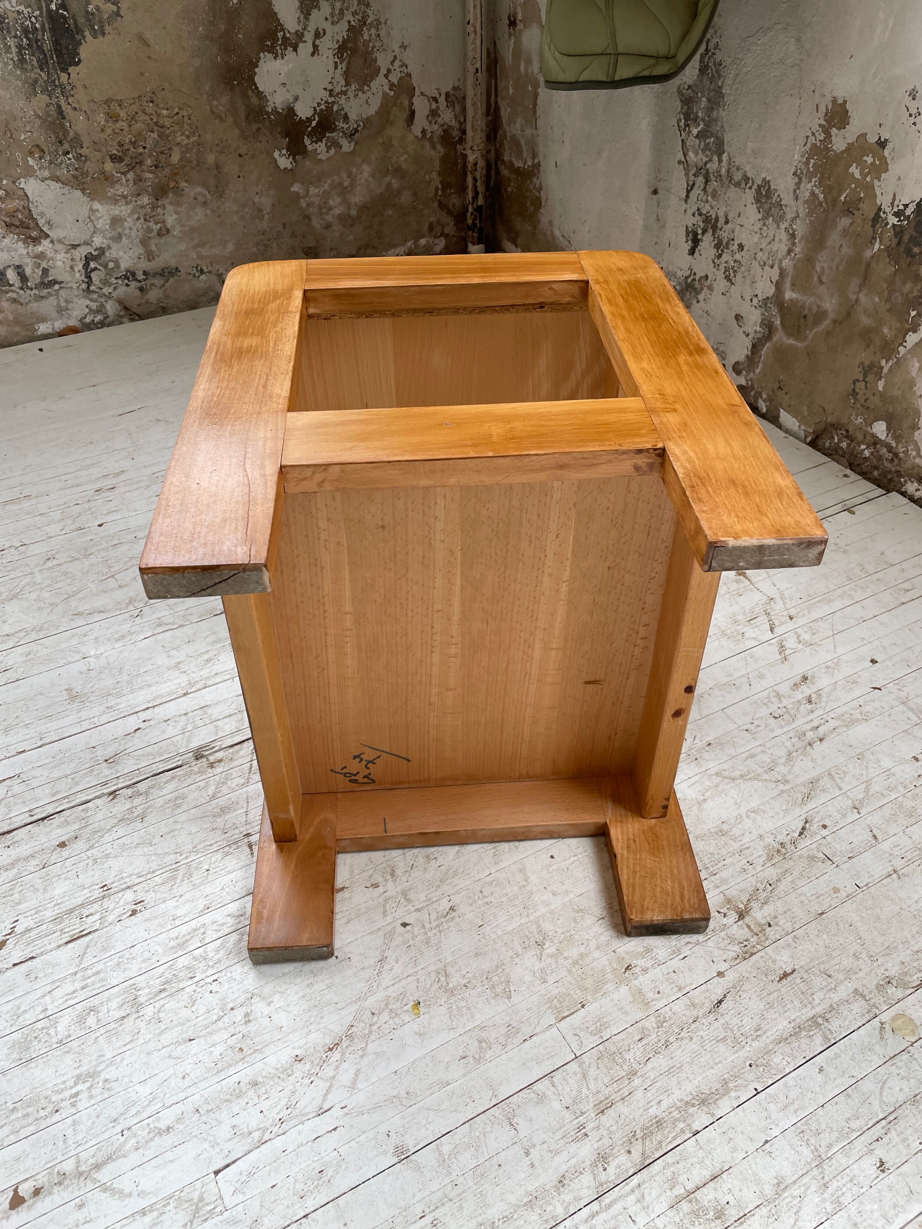 Beech bedside style Regain two-tone