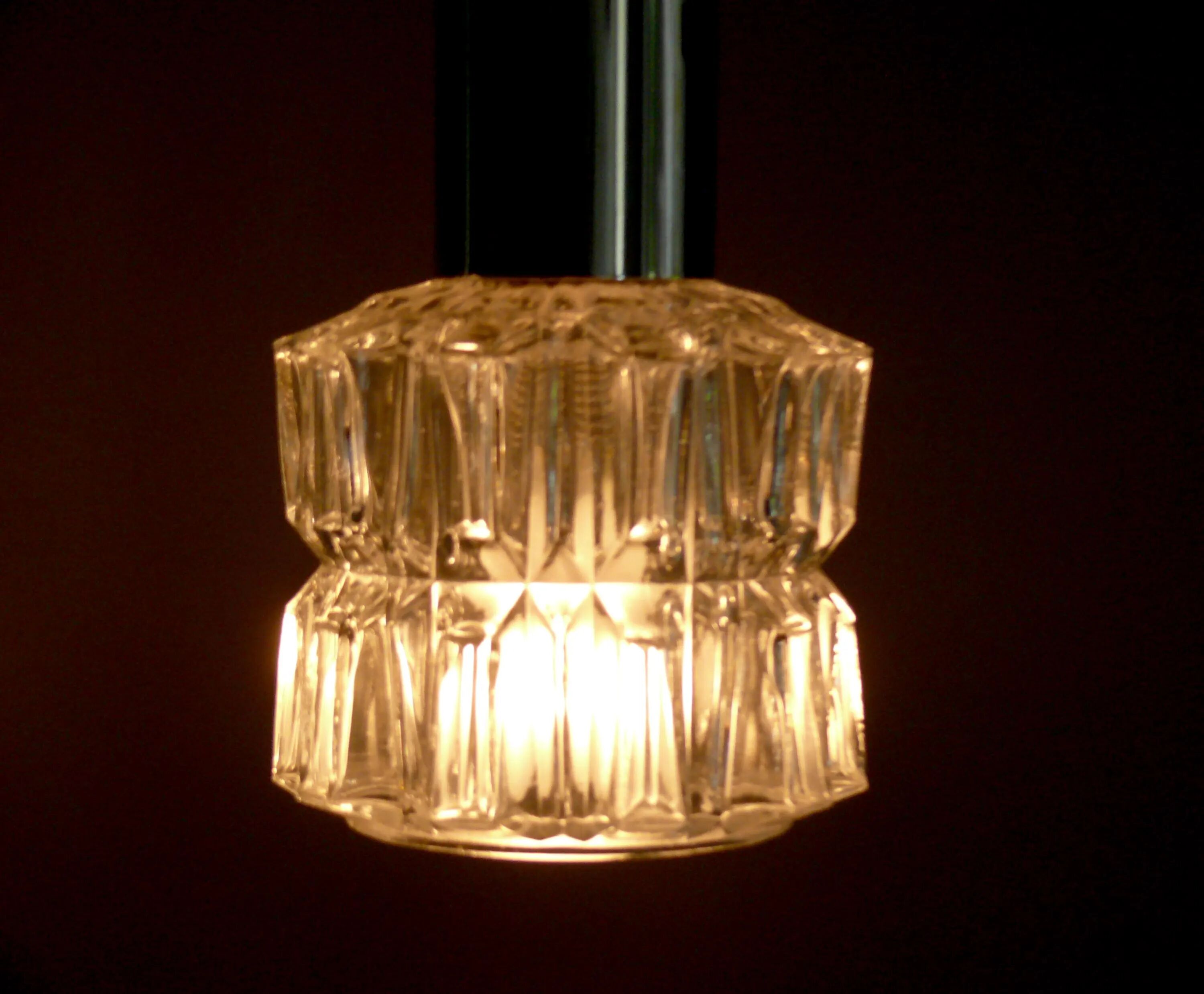 Triple pendant light in 60s style, cascade lamp, space age