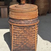 Large Indonesian wicker fishing basket with lid H65 D33