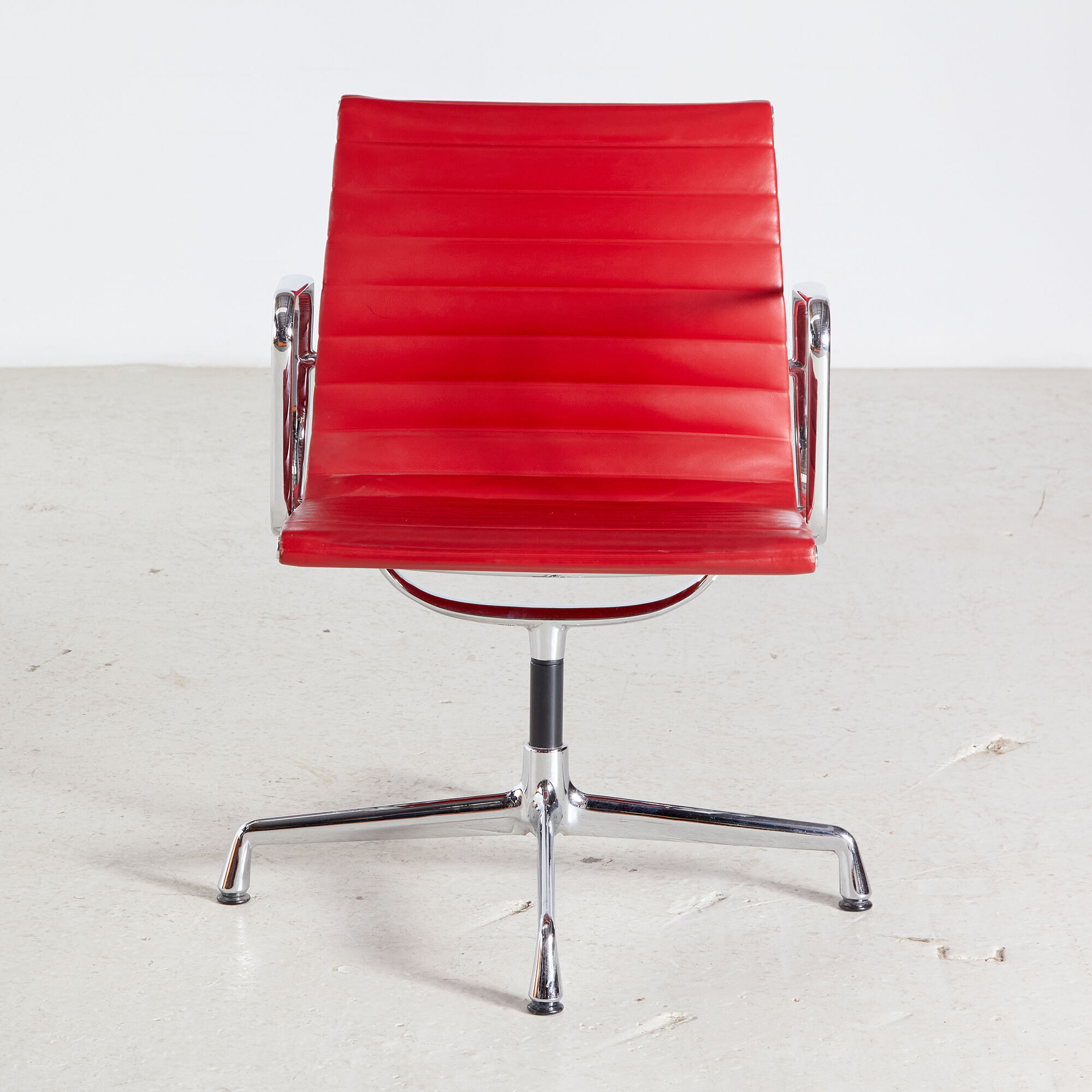 Charles & Ray Eames EA108 office chair
