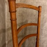 Chaise ancienne dite « coin du feu ou nourrice »