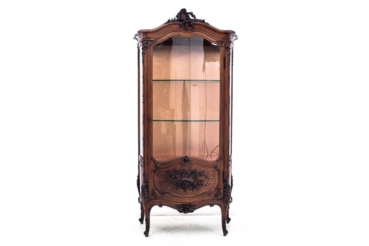 Display case, France, walnut, around 1880