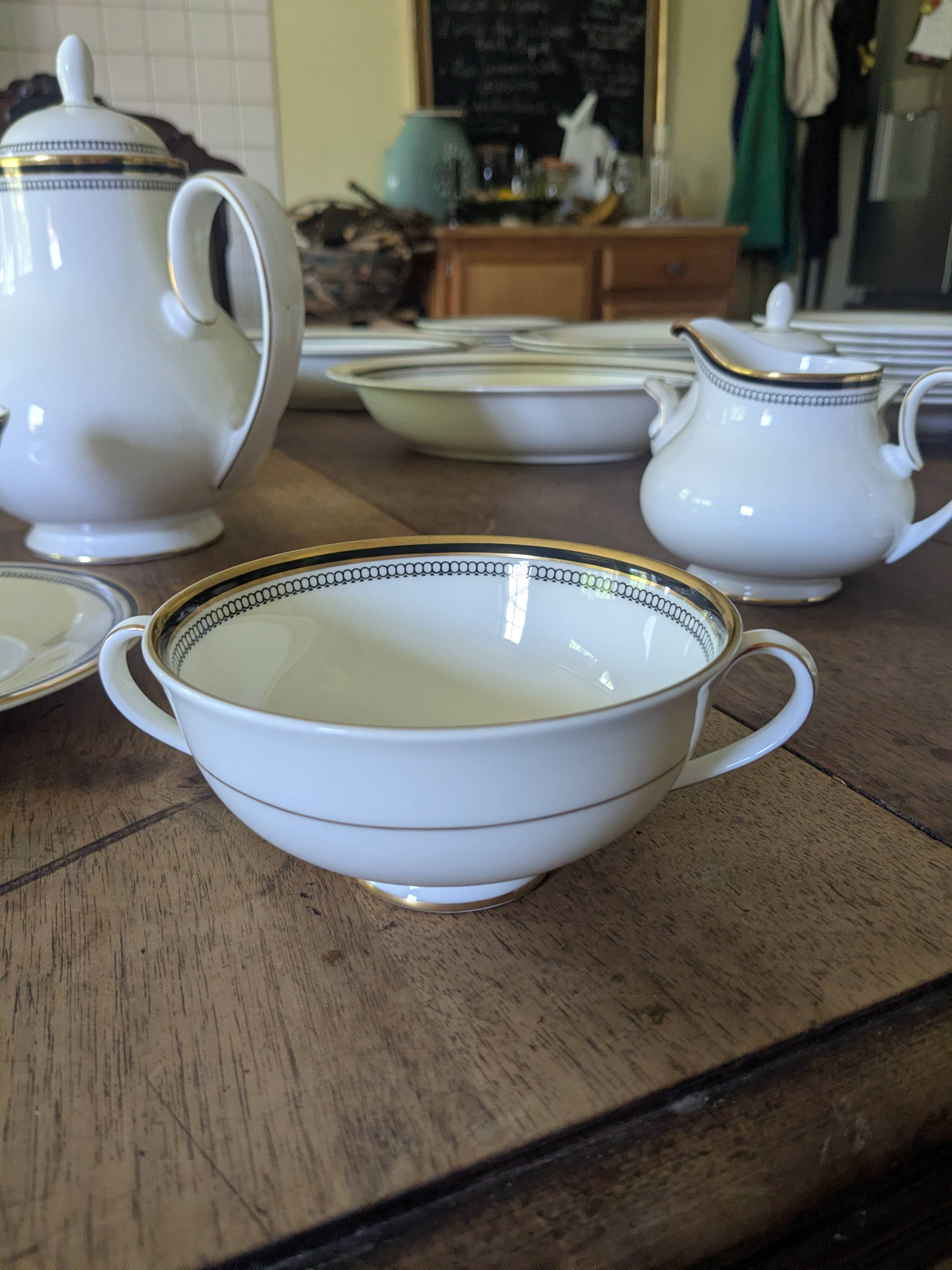 Royal Doulton porcelain service