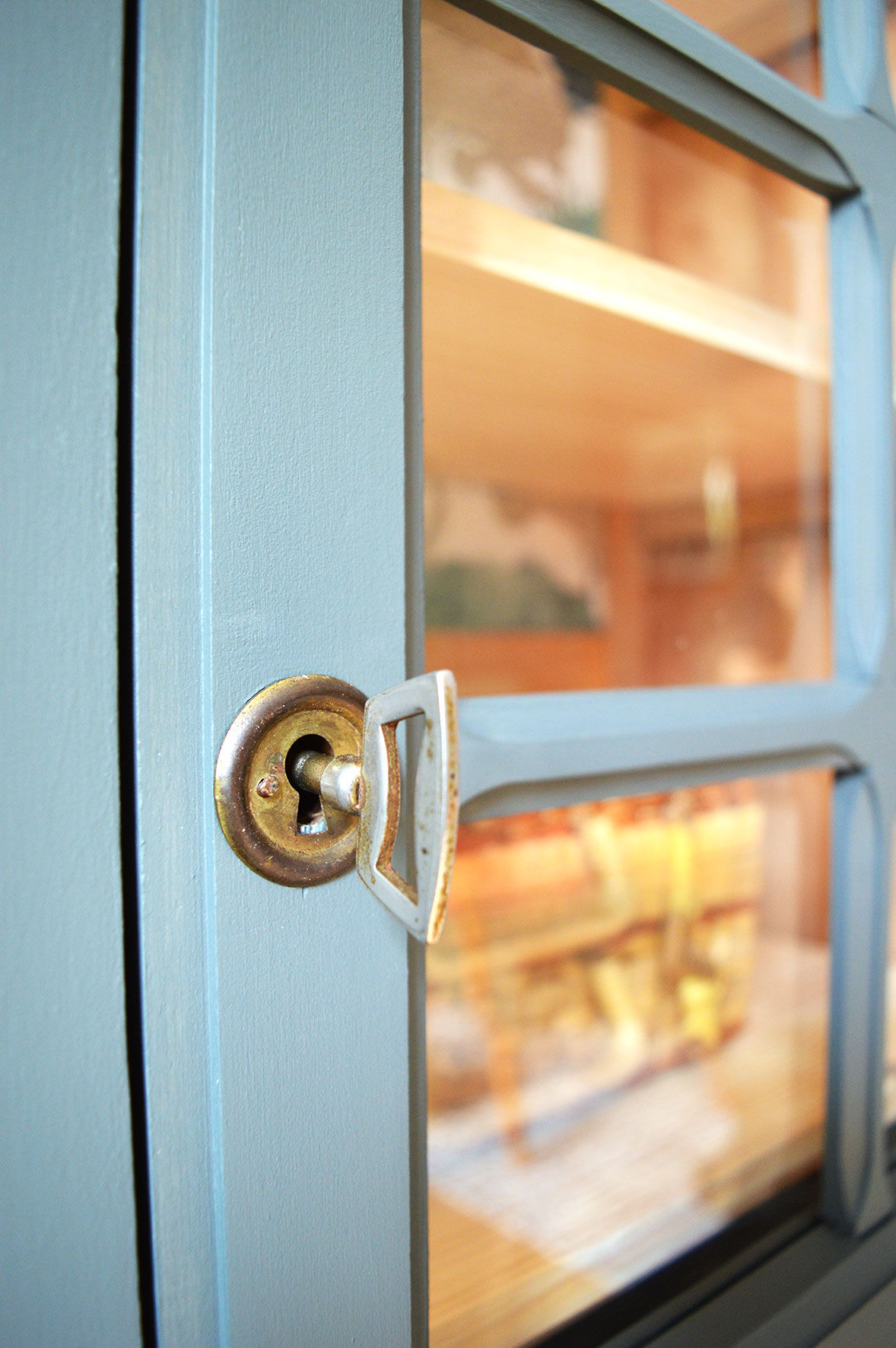 Parisian glazed wardrobe