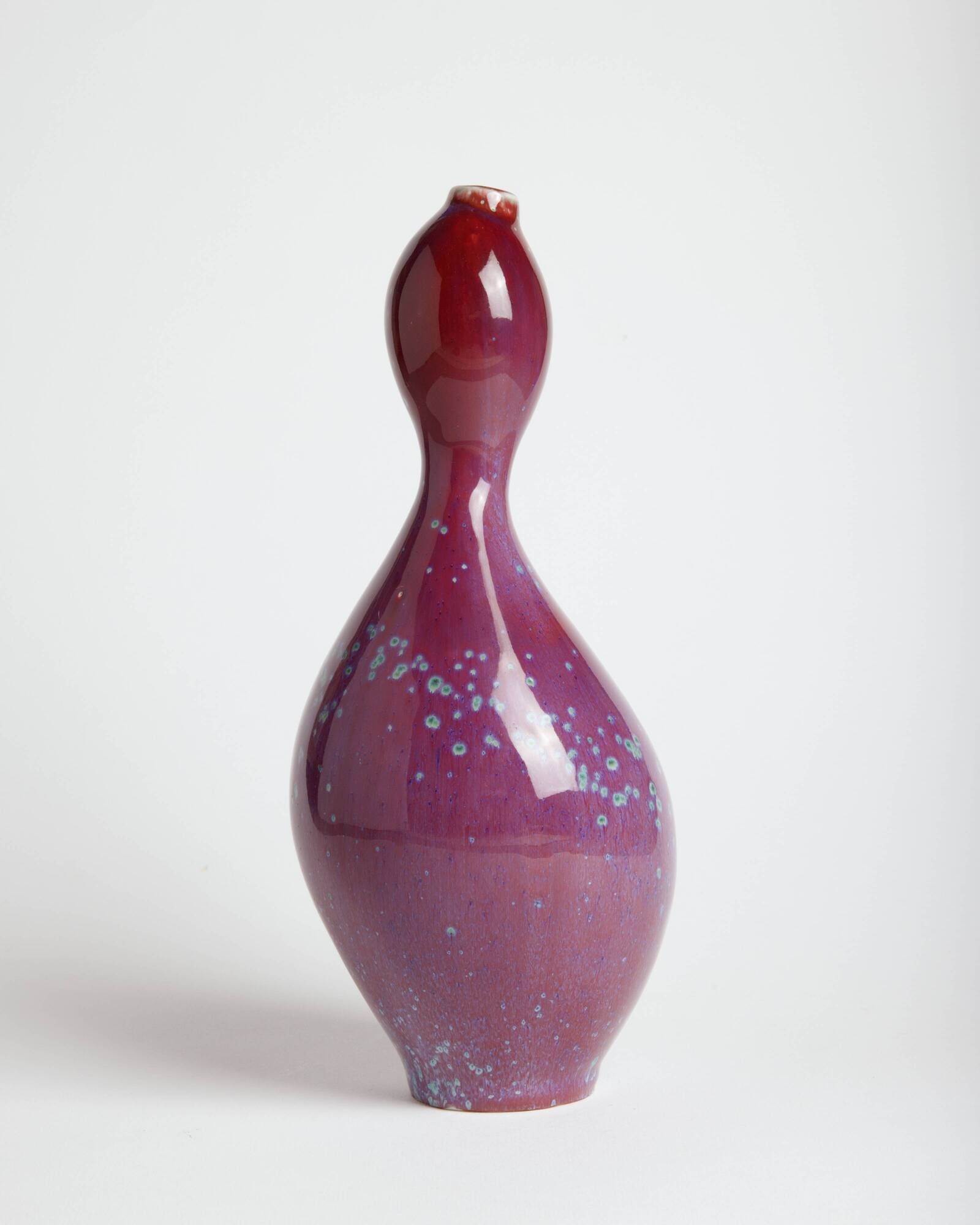 Porcelain vase with peacock glaze by Matsuyama Gaei, first generation.