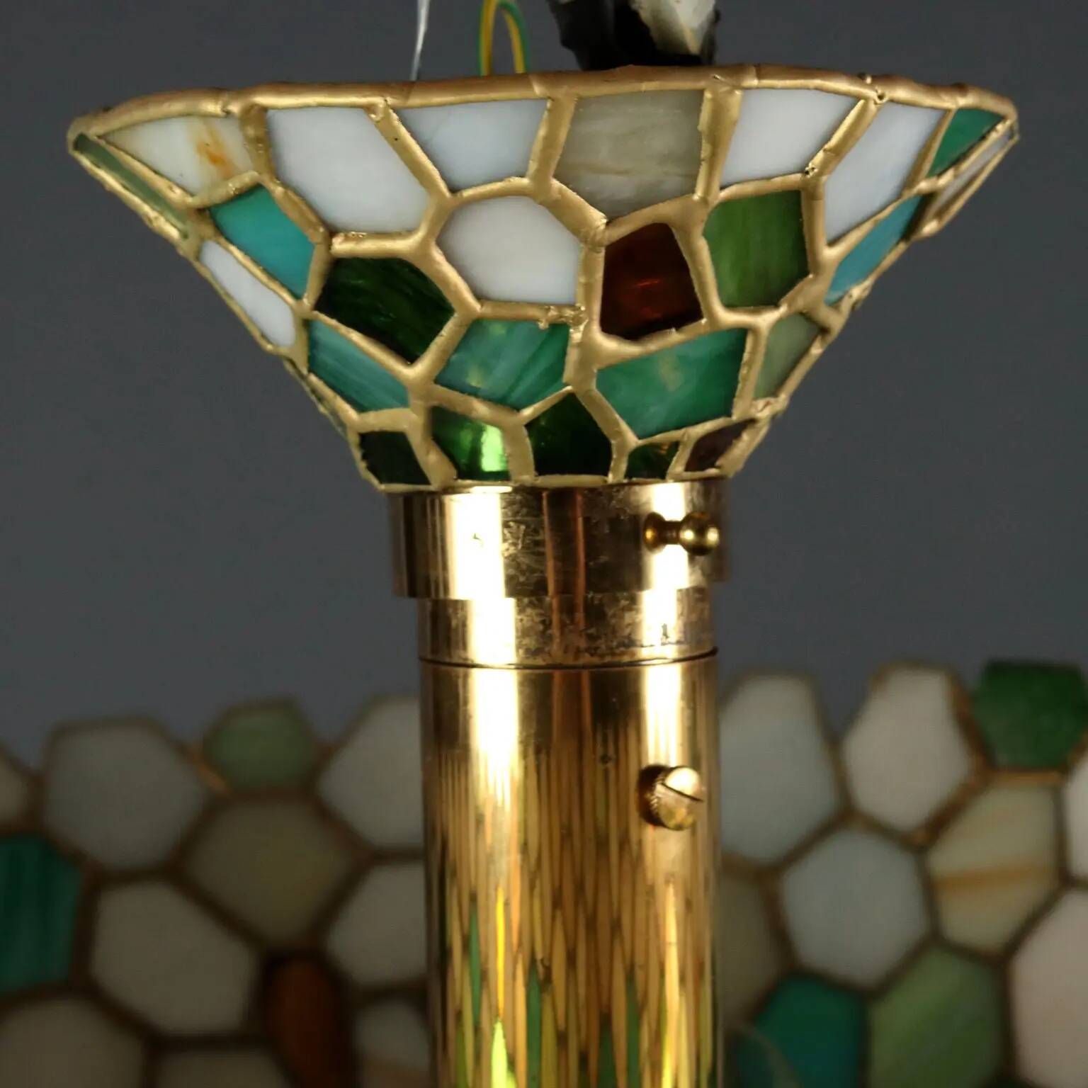Lustre ancien style Tiffany en laiton et verre, Italie, XXe siècle