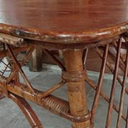 Bureau et fauteuil vintage en rotin