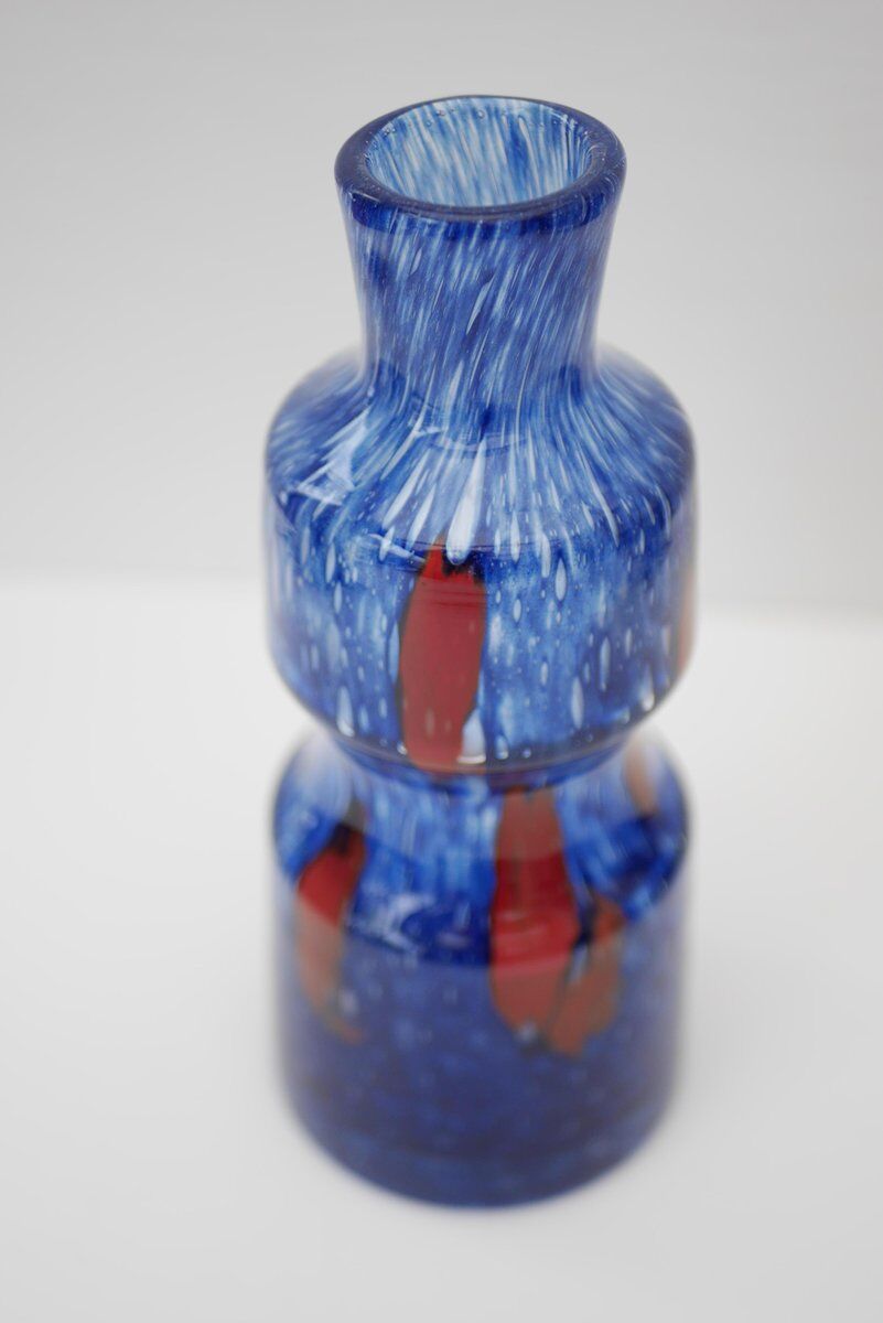Blue glass art vase from Prachen Glass Works