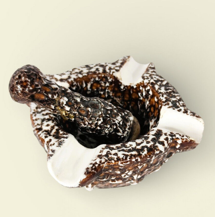 Ashtray "Pestle and Mortar" by Marius Giuge