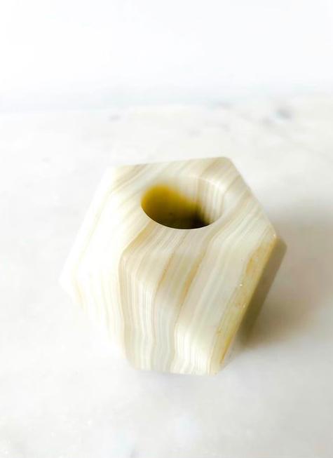 Pair of candlesticks in polished onyx