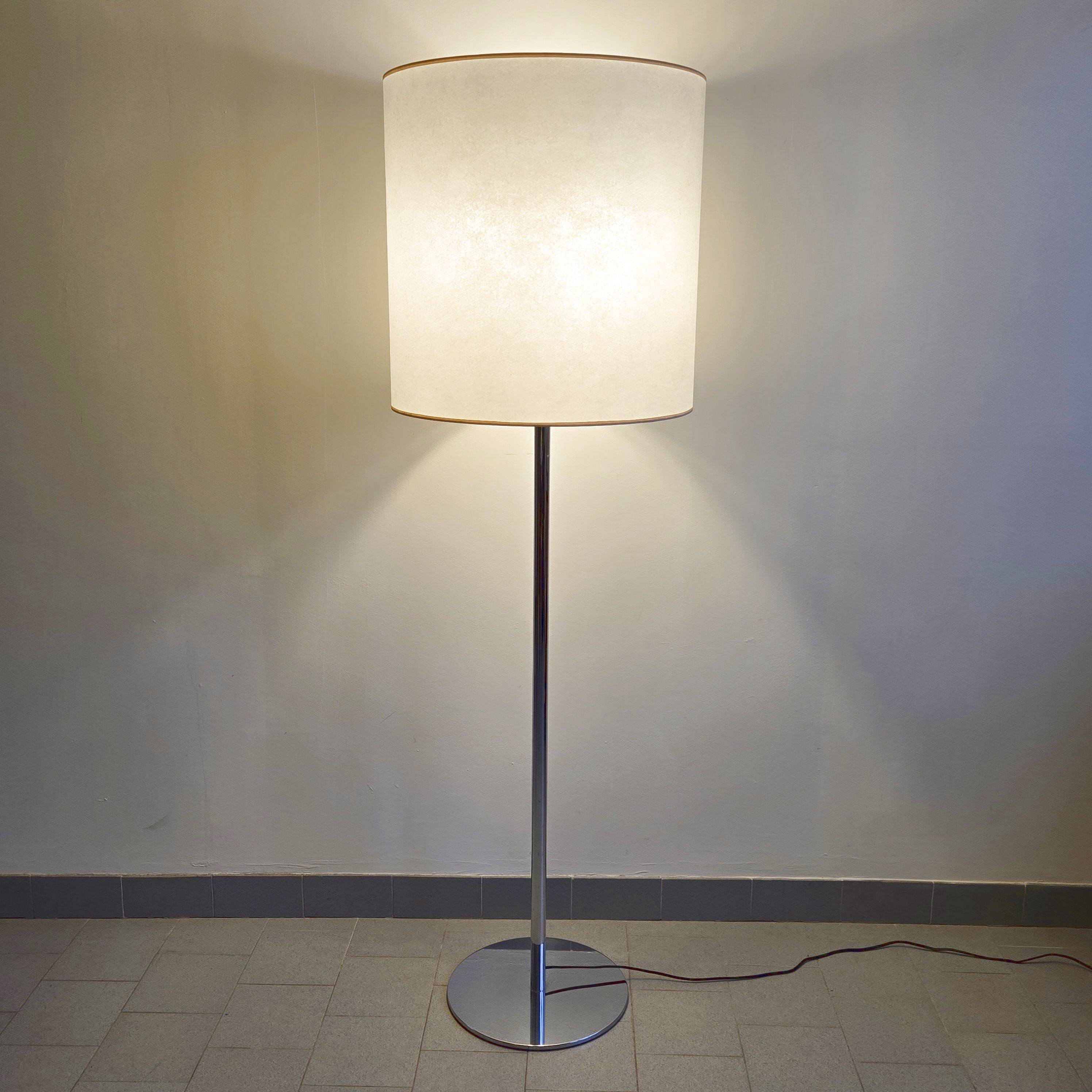 Roche-Bobois 1970s vintage floor lamp