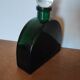 Carafe verte avec bouchon transparent