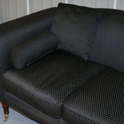 Canapé tapissé avec structure bois dur clair, style Art Déco