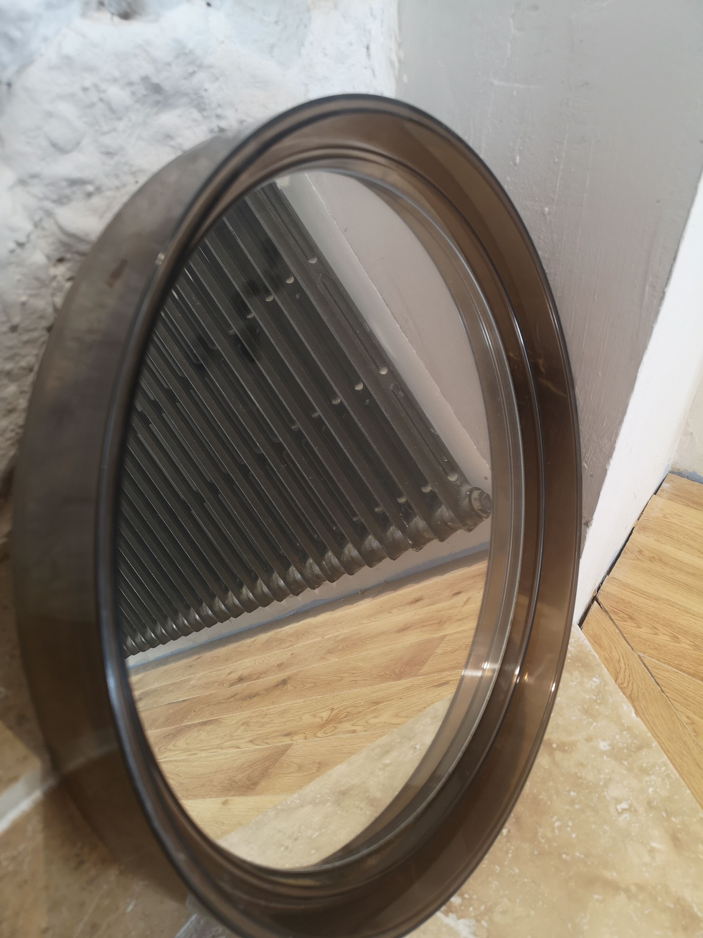 Mirror year 70