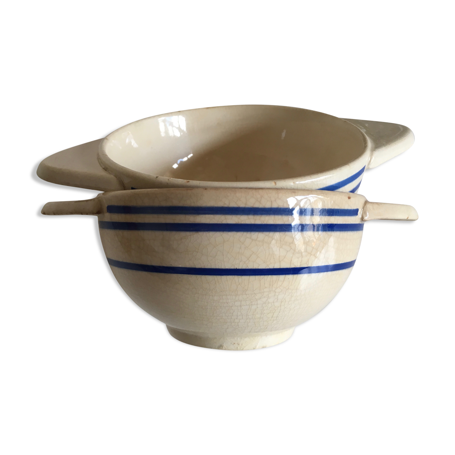 Gien pair of weak bowls 1910