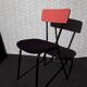 Chaise formica et moumoute