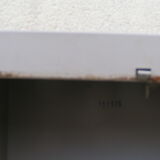 Industrial valve furniture