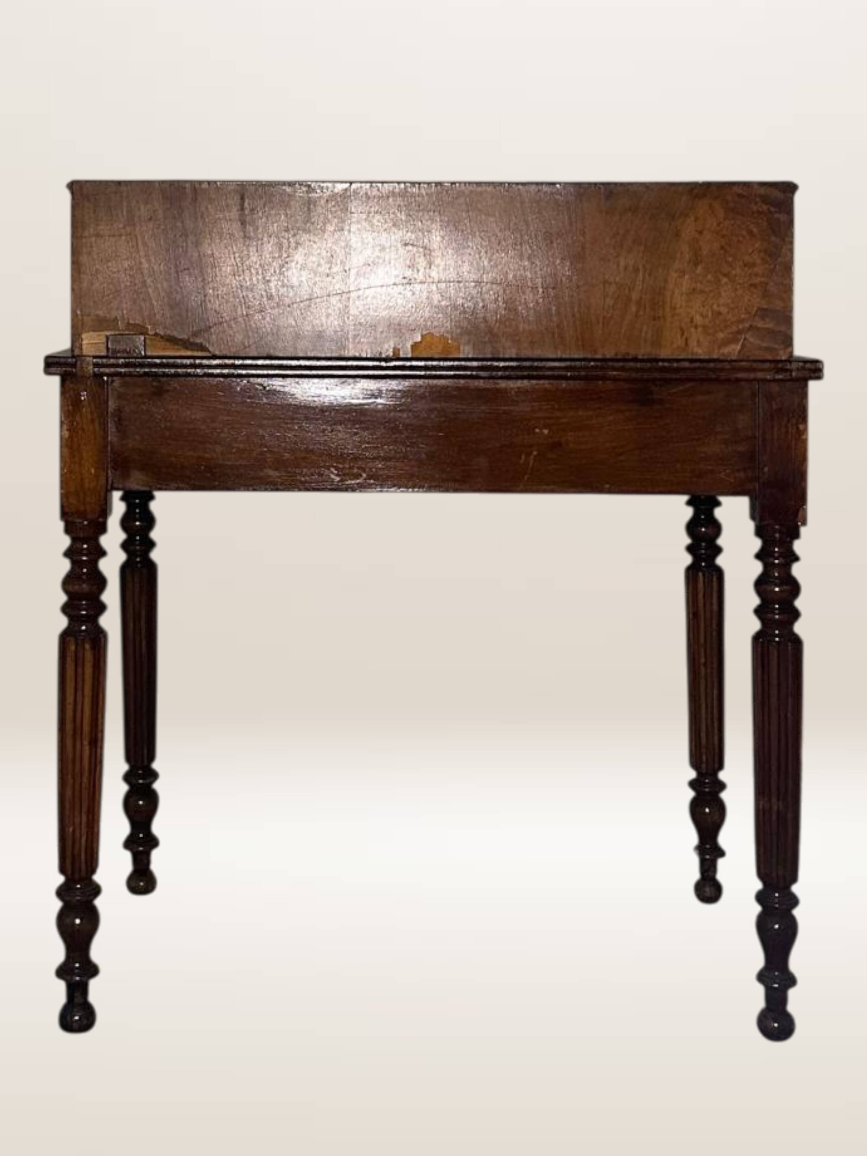 Lady's writing desk, bonheur-du-jour, late 18th century.