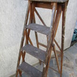 Former painter wooden stepladder