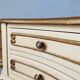 Paire de tables de chevet peints style Louis XV