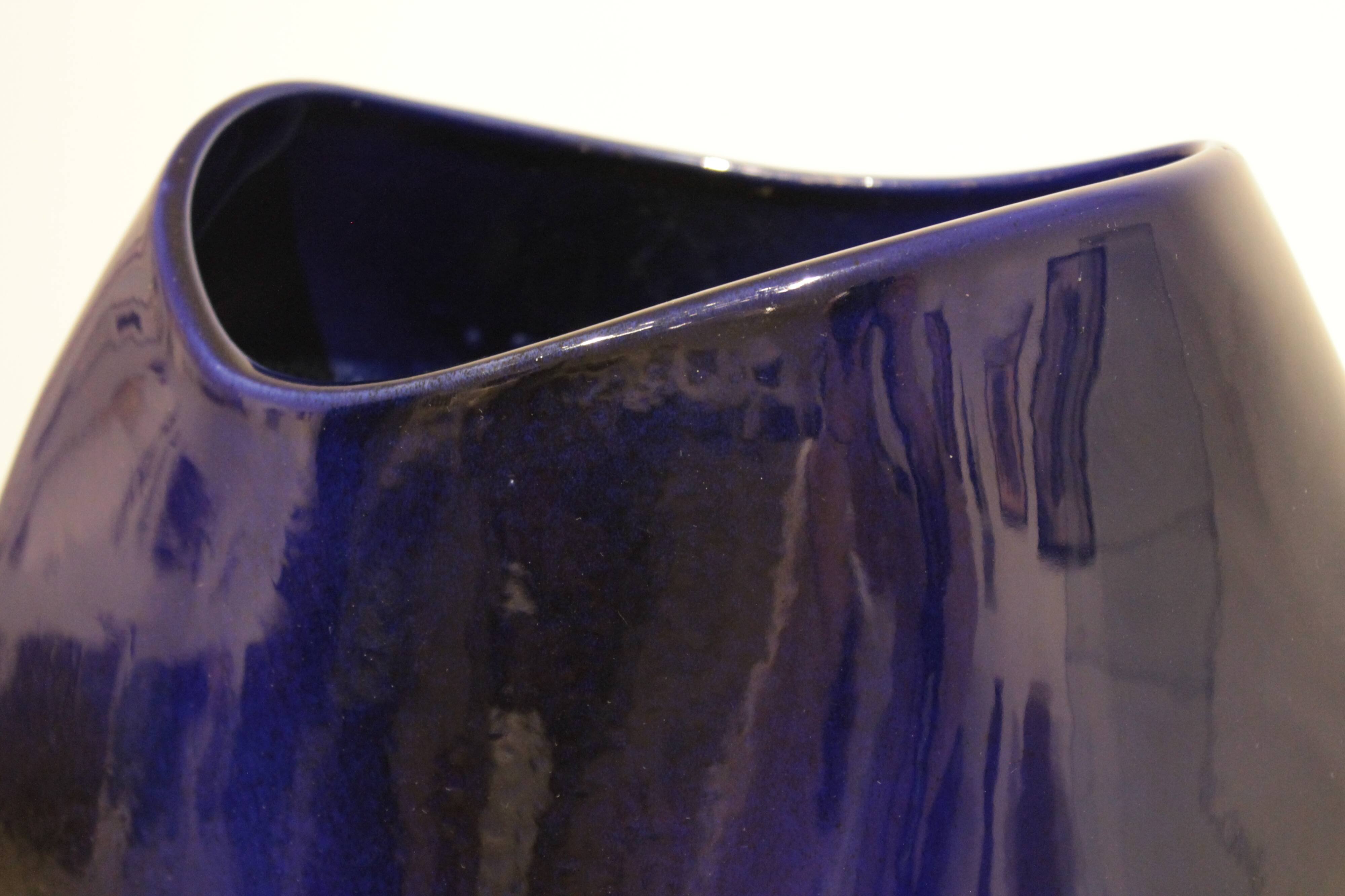 Important blue glazed ceramic vase signed by Max Idlasflag