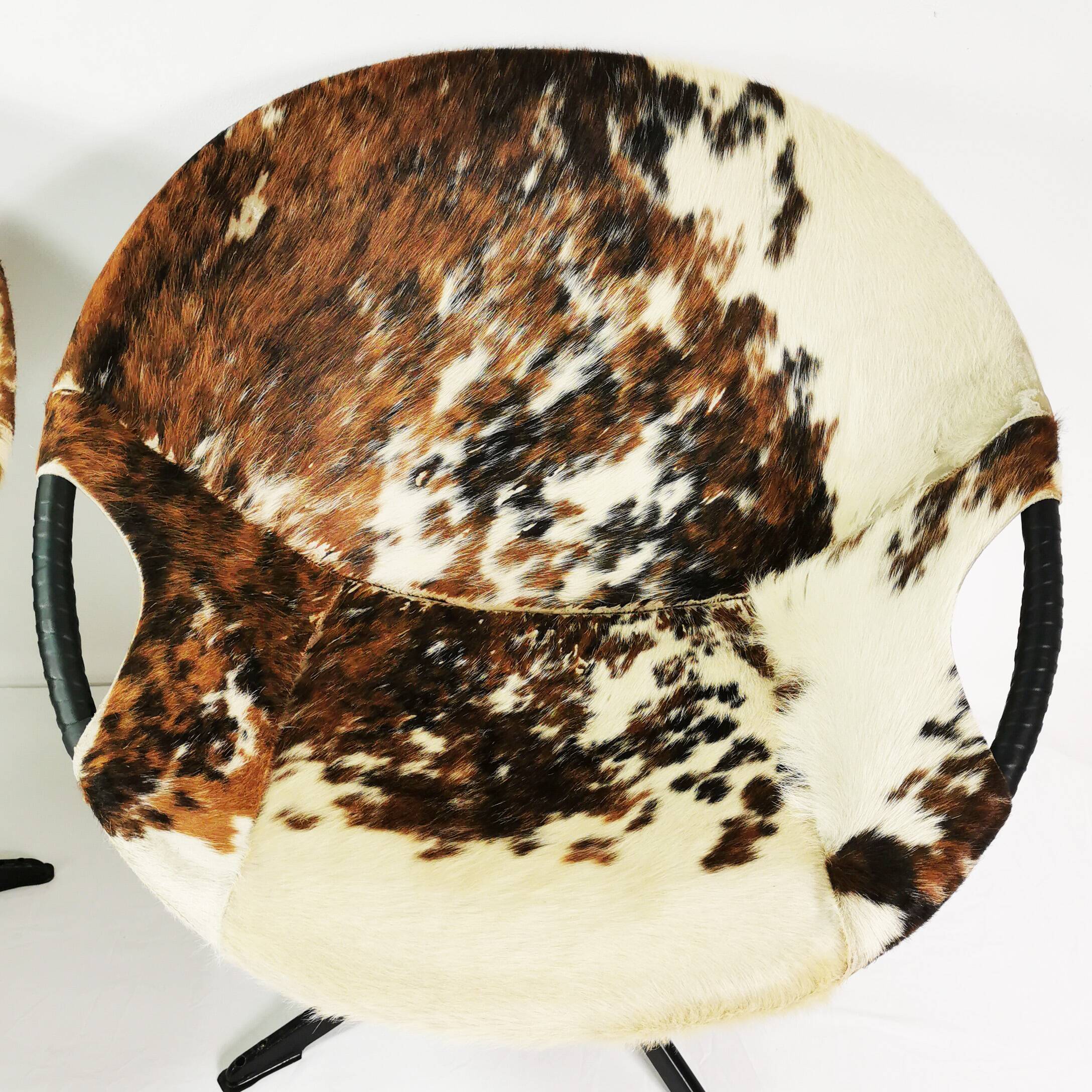 Pair of modernist Balloon armchairs, Germany 1960s.