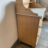 English chest of drawers