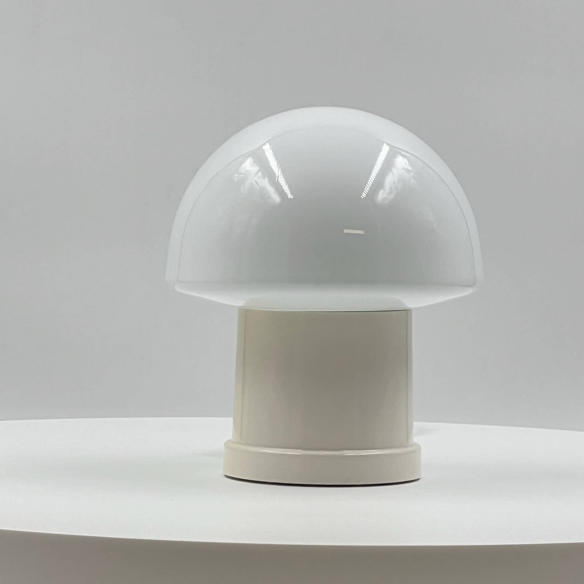 70s Space Age Mushroom Lamp - Iconic Design Charm by Massive Belgium