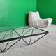 Table basse de salon design vers 1980