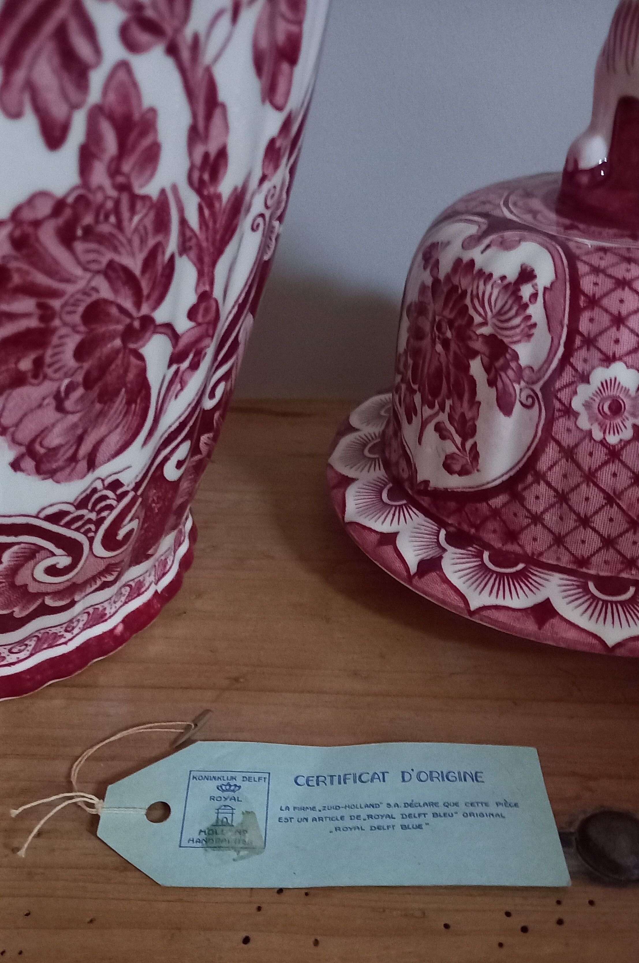 Covered vase Royal Sphinx Maastricht Petrus Regout & Co