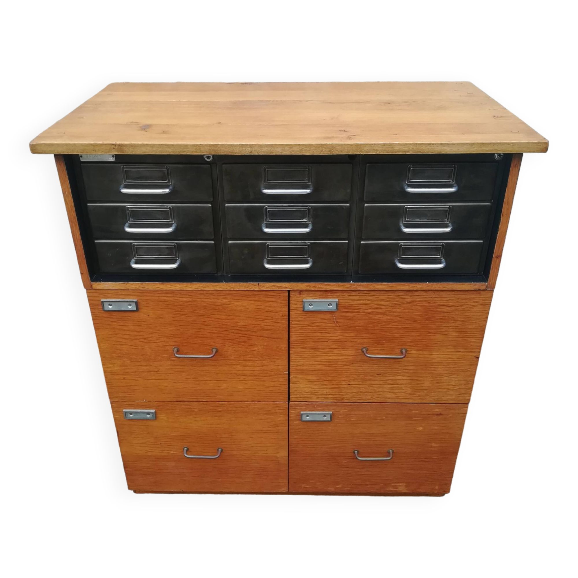 Professional furniture in wood and metal