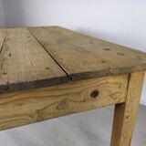 Farm table