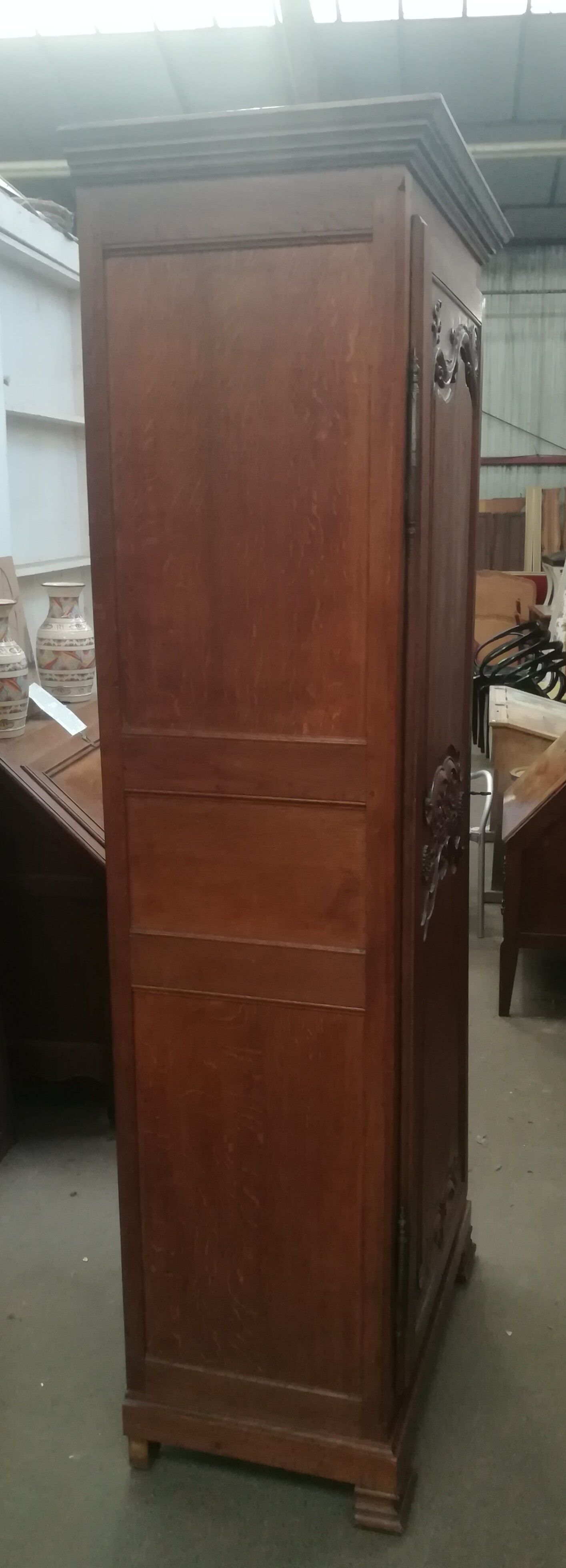 Oak bonnetière mid-nineteenth