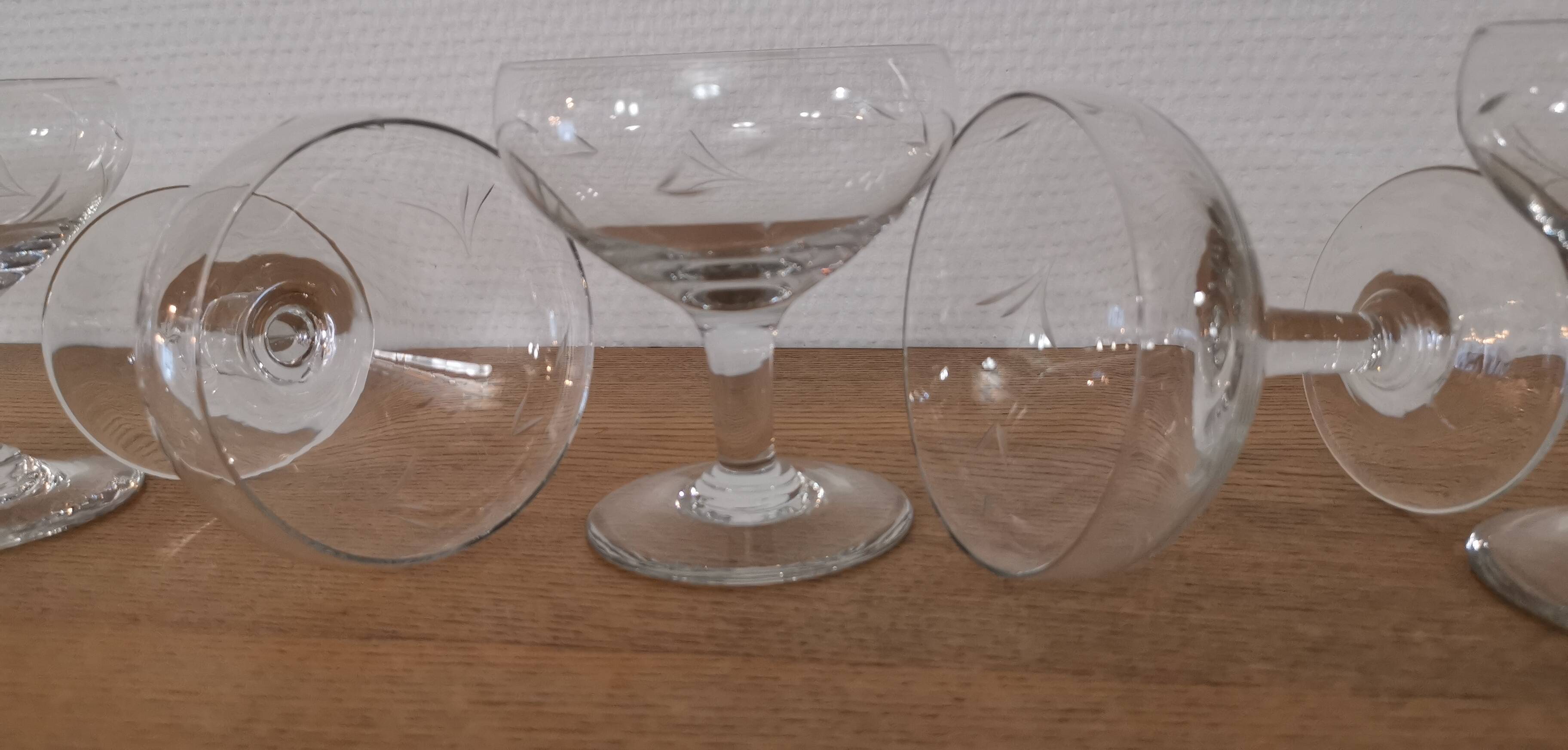Set of 7 vintage engraved champagne glasses