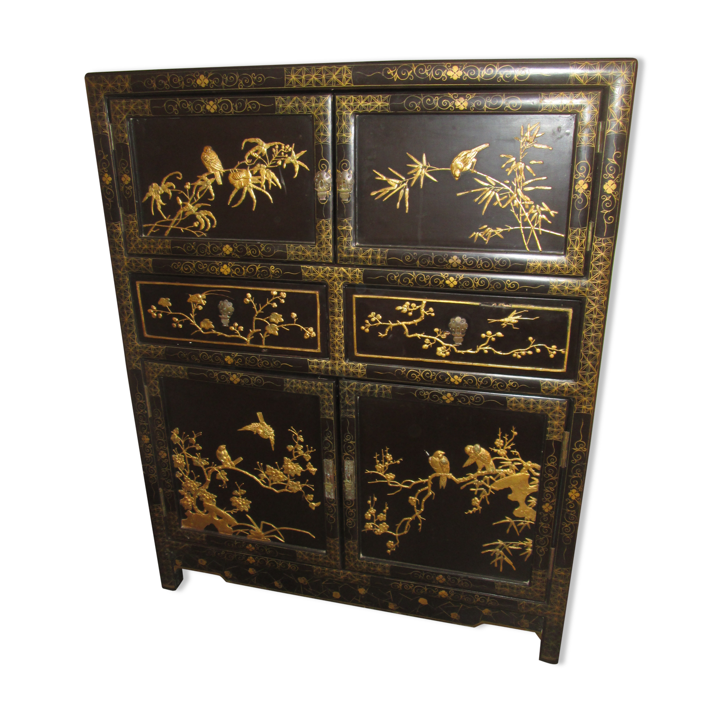 Oriental pattern furniture