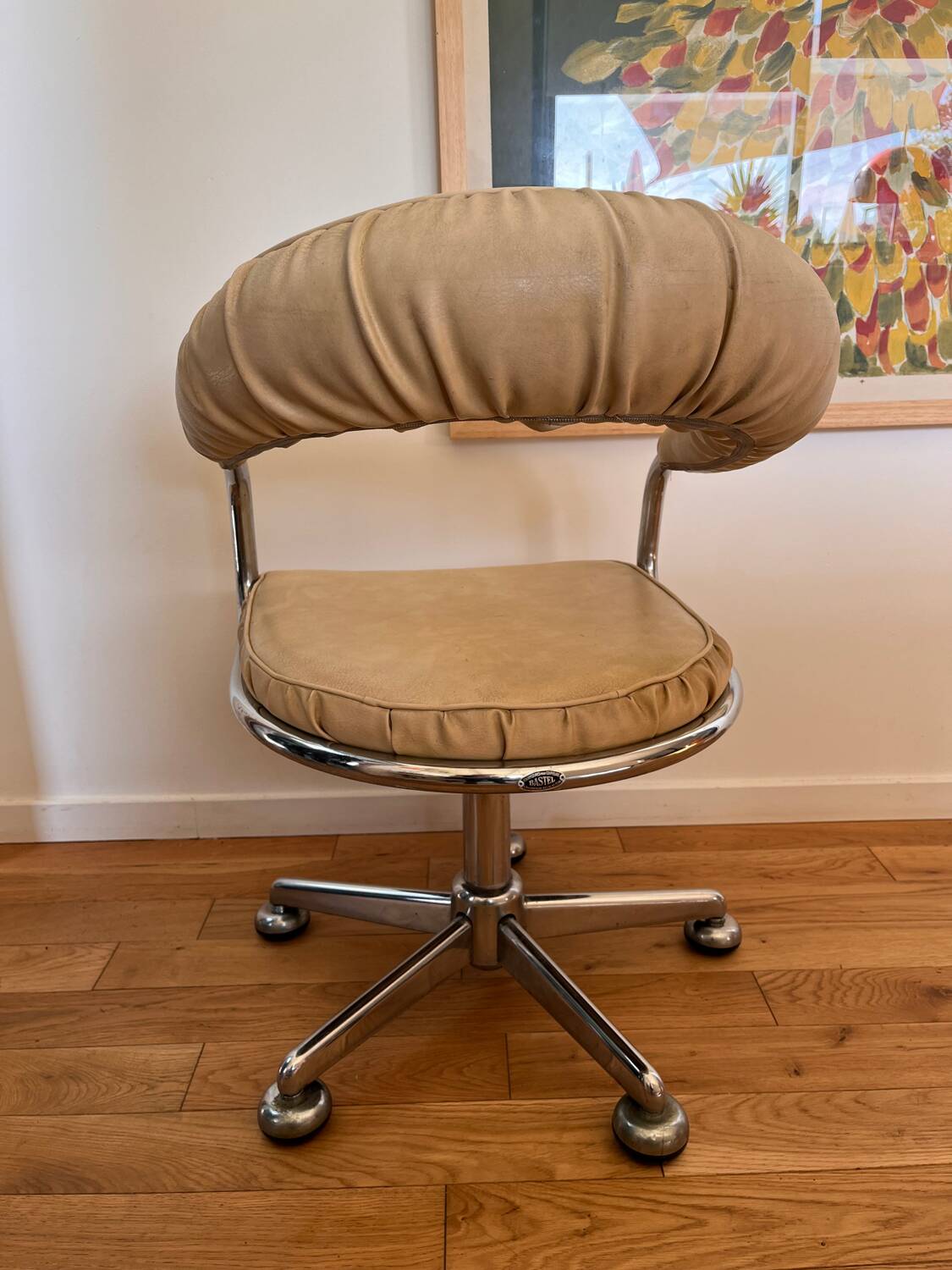 Vintage Bastel barber chair