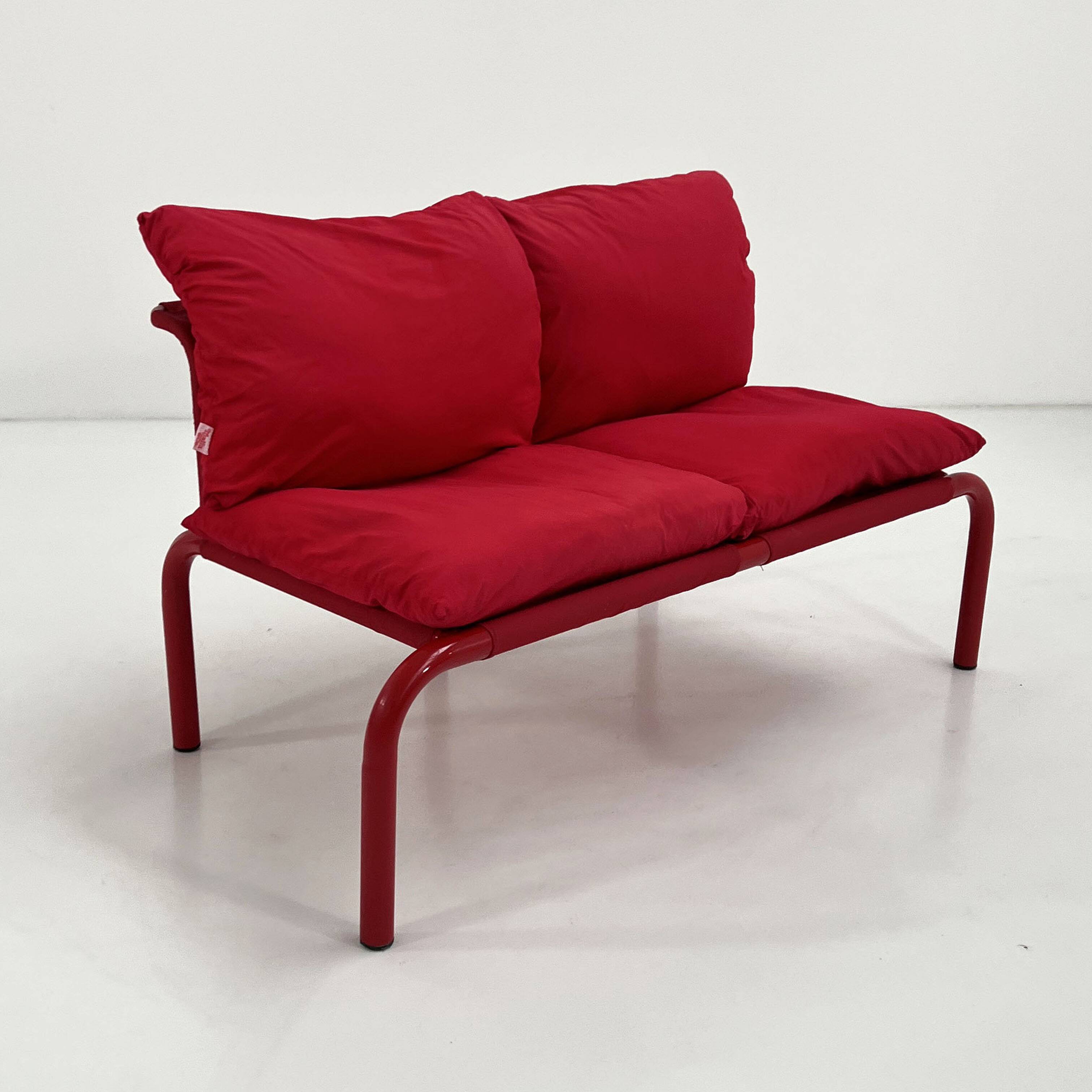Sofa Tubulaire Rouge de Thalia & Co, 1980